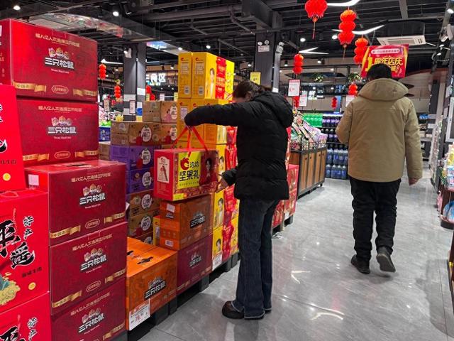 新春走基层|更怡情 更环保 更新潮——看拜年礼物新变