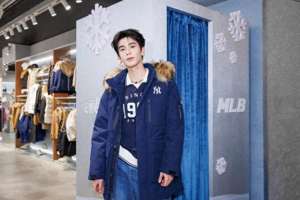 张凌赫微博(MLB品牌羽绒系列上新，品牌大使张凌赫现身「MLB超搭灵感日」)