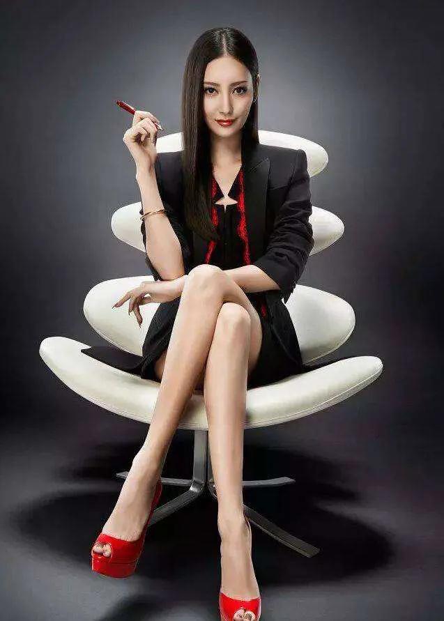 日本人气名模——菜菜绪