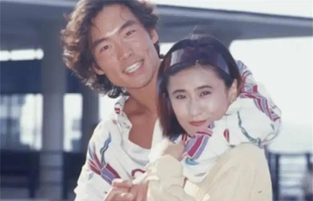 大岛由加利：成龙改变了她的职业，曾鼓励前夫郑浩南，接拍风月片