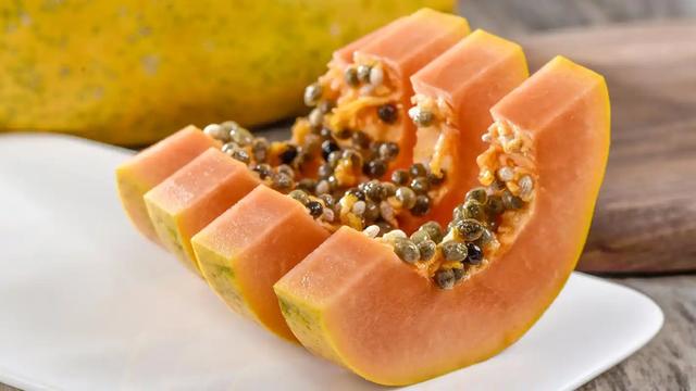 小伙乳房腺体发育，行动会晃，乳晕微创圆梦