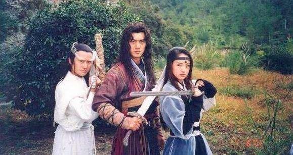 一柄雪花神剑，一颗眉心朱砂，永无结局的侠客江湖梦