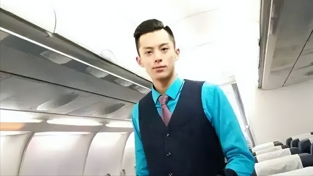 红了就飘了？王鹤棣开演唱会割粉丝韭菜，票打折都卖不出去