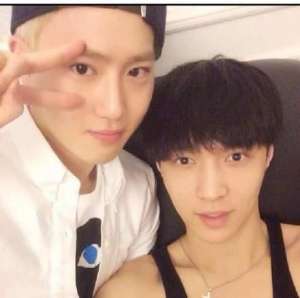 suho(张艺兴点赞EXO成员动态 曾取关队长SUHO引争议)