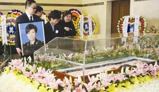 叶凡：电视剧歌后的生命绝唱，歌声中的不朽传奇