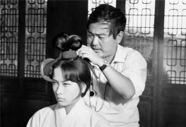 10部“纯正”武侠片：徐克和李连杰占半壁江山，周润发也有一部