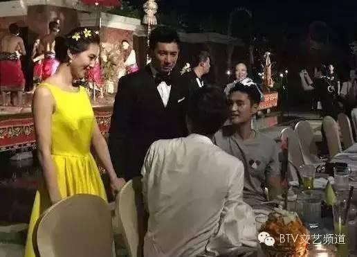 吴奇隆刘诗诗大婚，伴郎伴娘阵容豪华，小虎队合体！