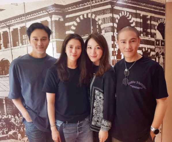 丁子峻晒与张智霖夫妇合照，娇妻罕见现身，颜值靓过袁咏仪？