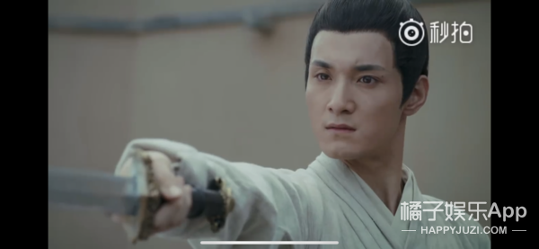 还记得《美人为馅》的周小篆吗？他居然是陈晓的伴郎？