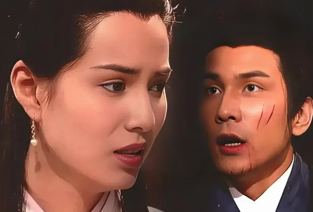 为何小龙女宁愿跳崖，也不陪杨过疗毒？你看尹志平临死时她说了啥