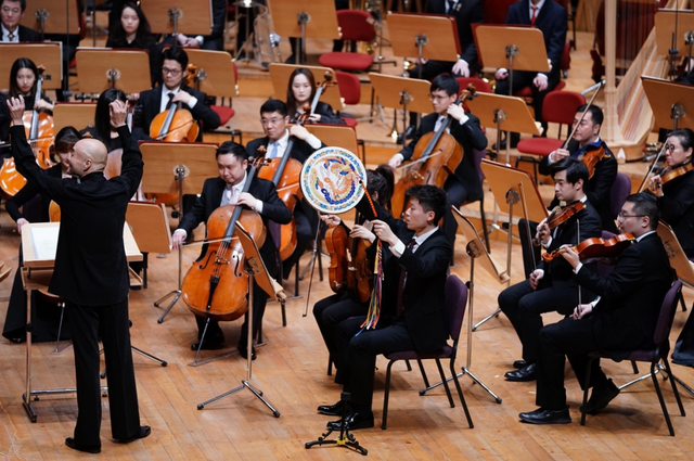 上海交响乐团举办新春音乐会，浓浓的中国味