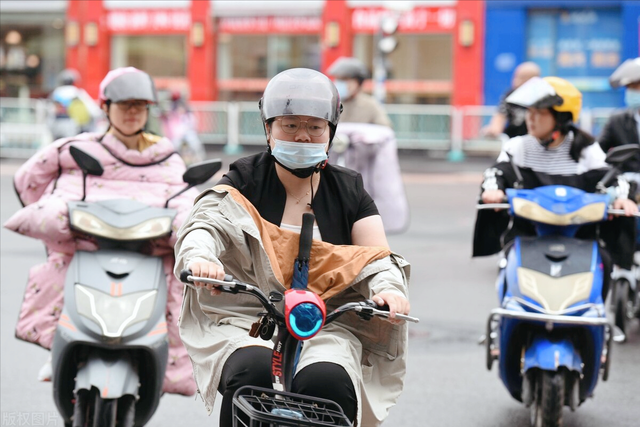 电动车哪个牌子好,什么价位性价比高?看这份“热销榜”就明白了
