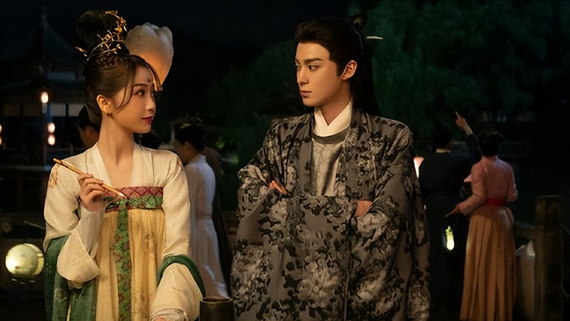 红了就飘了？王鹤棣开演唱会割粉丝韭菜，票打折都卖不出去