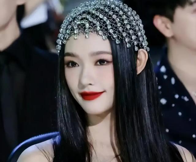 林允：每段爱情都危险，港媒曾报：林允为满足周星驰停经四个月