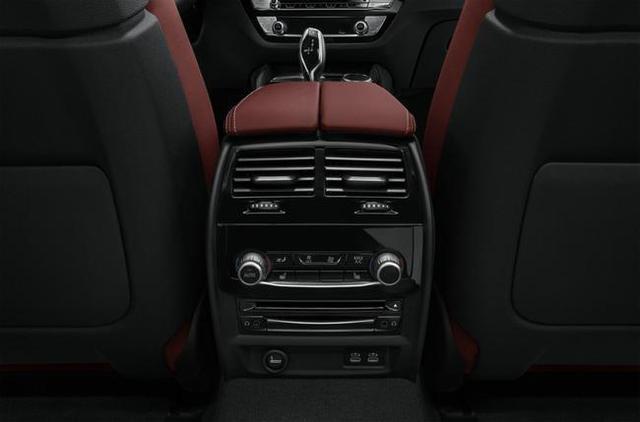 宝马新款5系来了!价格上涨两千多,但依然比雷克萨斯“厚道”?