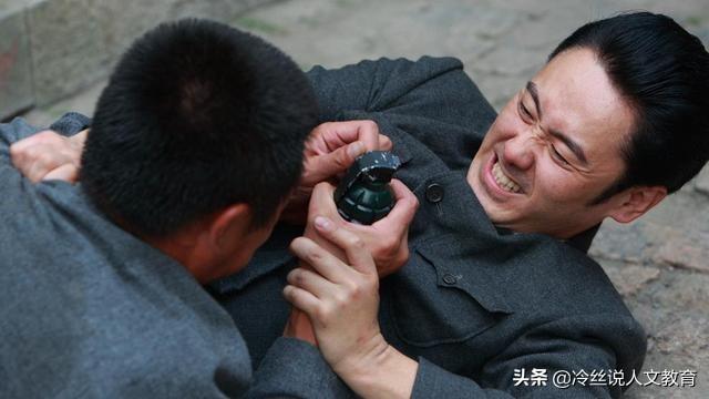 《黎明之前》《悬崖》和《风筝》,哪一部更具魅力?更被人青睐?
