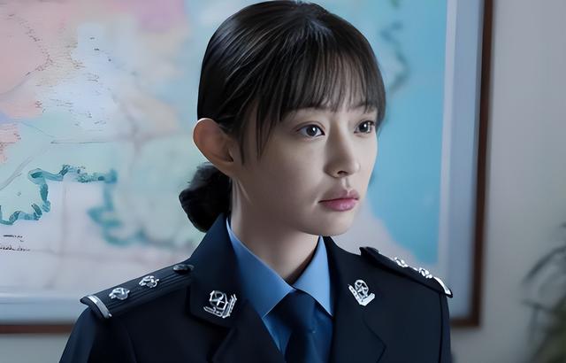 仅仅播3小时,夺飙升榜第三,观众最期待的黑马都市剧开播就炸了