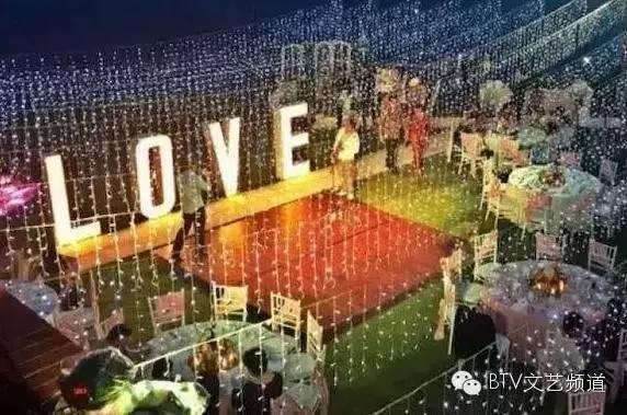 吴奇隆刘诗诗大婚，伴郎伴娘阵容豪华，小虎队合体！