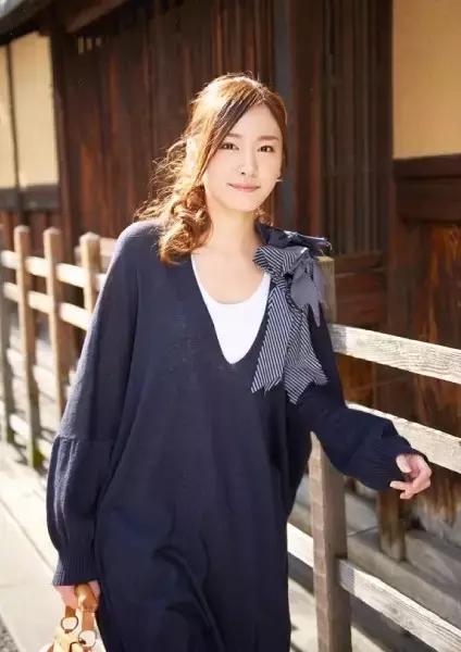 16岁的合法萝莉，新垣结衣。