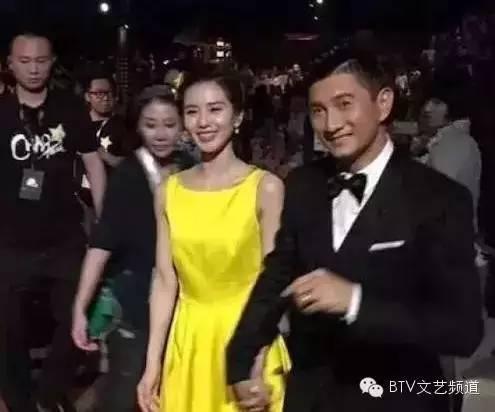 吴奇隆刘诗诗大婚，伴郎伴娘阵容豪华，小虎队合体！