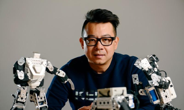 央视热播剧的原型曝光！原来是他：南京双一流名校毕业，还登上福布斯富豪榜