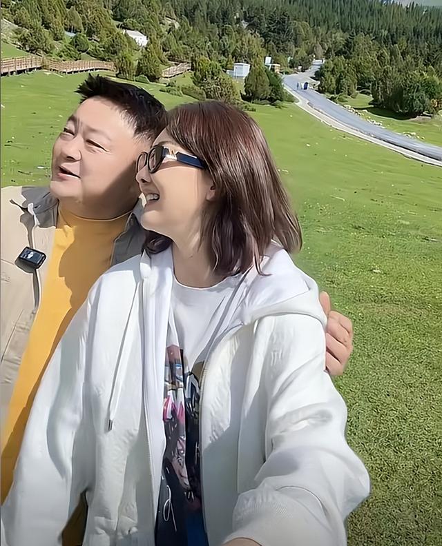 老少恋有多“残酷”?嫁给富豪的牛莉近况曝光,独自旅游疑似离婚