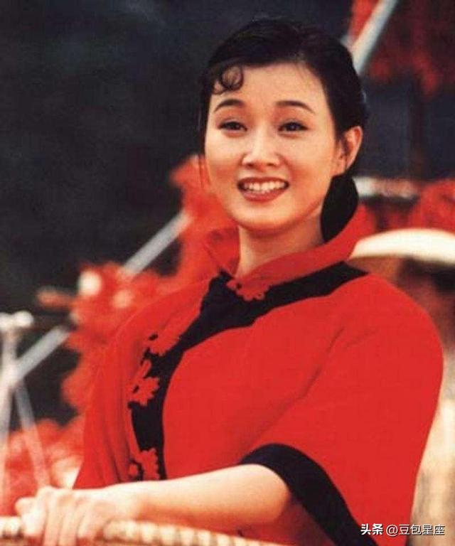 宋祖英丈夫罗浩,身居高位默默无闻,甘愿做她背后的支持