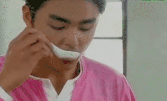 《王子变青蛙》被吐槽变蛤蟆,15年后的翻拍,只能证明原版经典