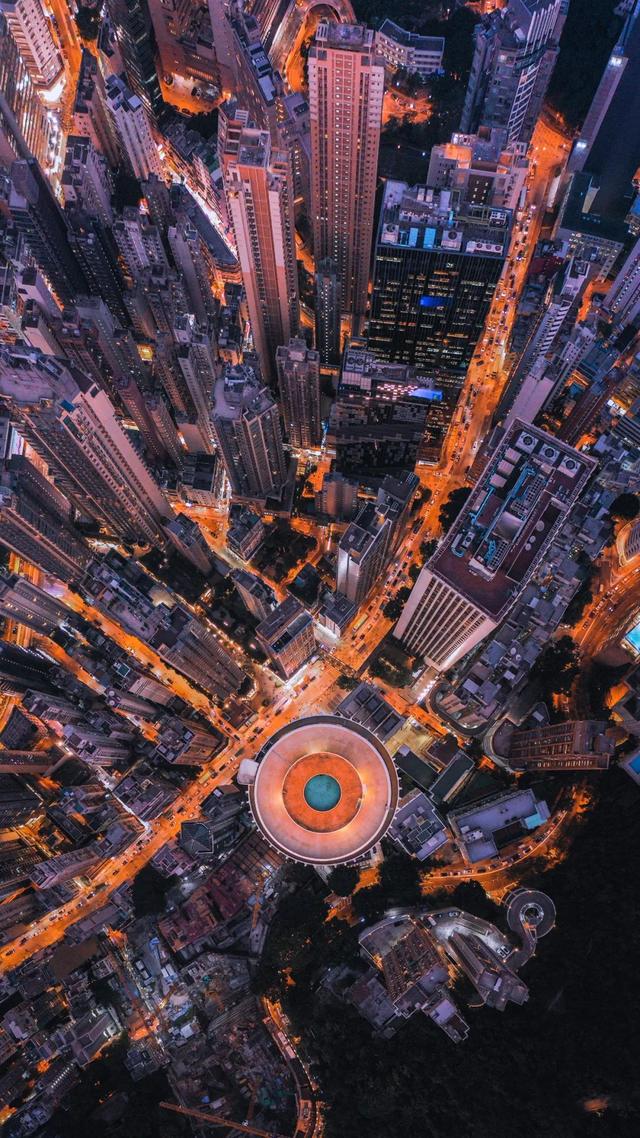 航拍香港:从高空视角看密度之城
