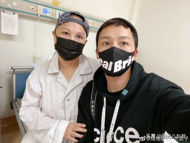 刘维妈妈癌症复发住院,郭碧婷前去探望,两人互称母女惹向太吃醋