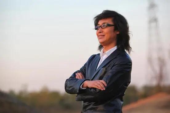 歌词明明异常“恶俗”,当年却能火的一塌糊涂,如今再听真别扭