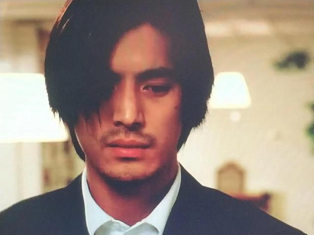 105.韩国出品探索人性的限制级艺术影片《美人》