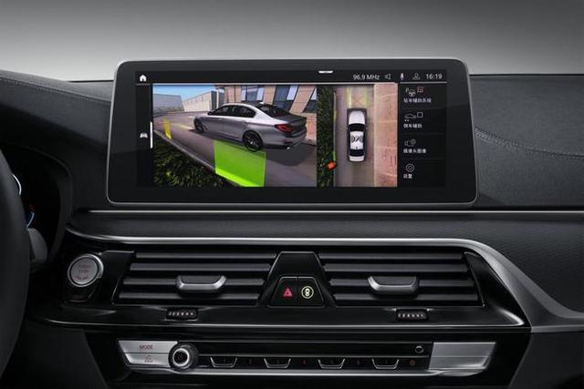 宝马新款5系来了!价格上涨两千多,但依然比雷克萨斯“厚道”?