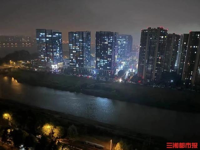 正午时分，长沙现“黑夜”