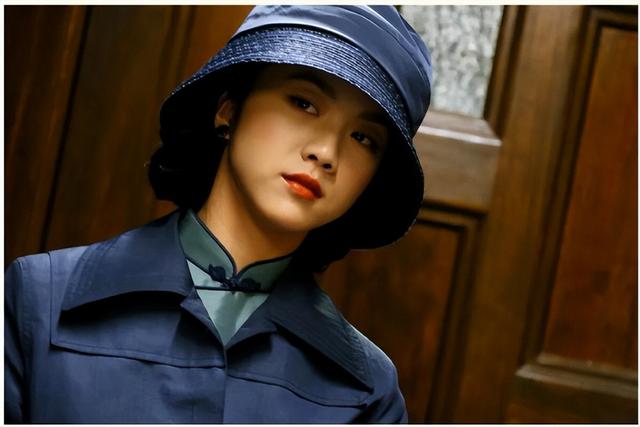 热镀丨汤唯兴奋地通知男友:《色·戒》得奖了,田雨:我们分手吧