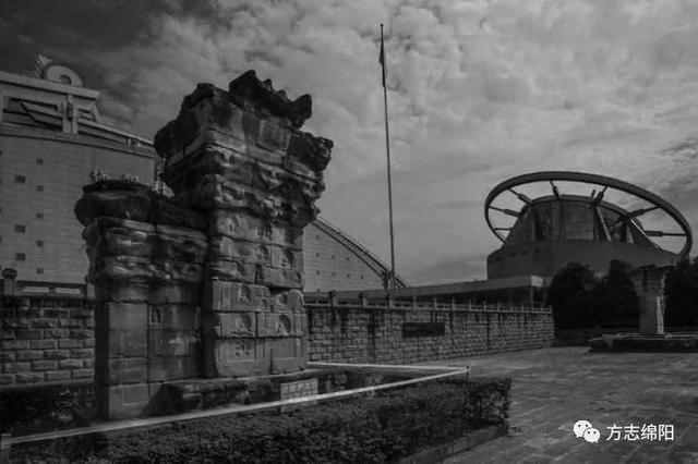 【方志四川•历史文化】王志强 ‖ 探秘汉平阳府君阙墓主