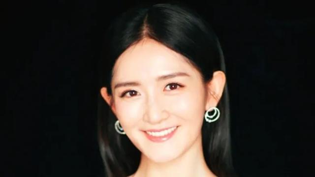 谢娜“母爱风暴”:三个小公主的住院谜团,娱乐圈的爱与坚强!