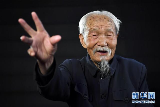 致敬最可爱的人——李德义