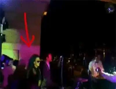 2011年汪姐小菲大S婚礼现场冰岁的她甩掉头纱大步忐向汪小菲