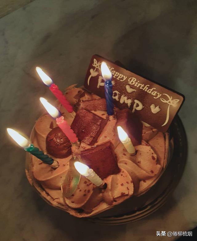 泰星Aom再度被爆是第三者：我跟男友恋爱程序正常，她精神有问题