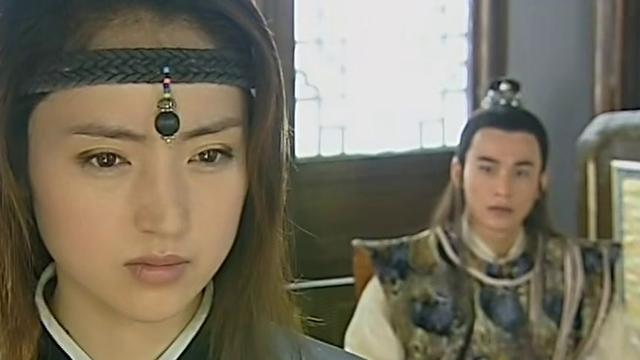 一柄雪花神剑，一颗眉心朱砂，永无结局的侠客江湖梦