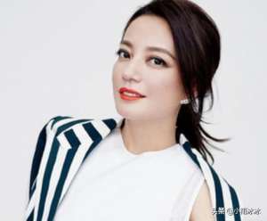 小冤家赵薇(上房揭瓦小燕子爱憎分明的陆依萍京城才女姚木兰，重温赵薇经典剧)