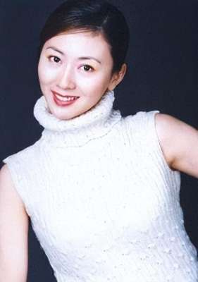 汤加丽人体艺术(19年后再看汤加丽，为艺术献身成史上第一位人体模特，她做错了)