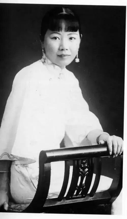 中国电影史上的首位女演员一严珊珊