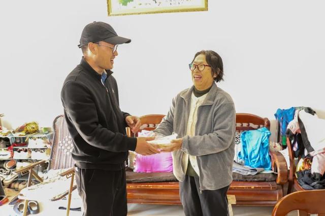 小雪至，来份“塌塌”实实的温暖吧！