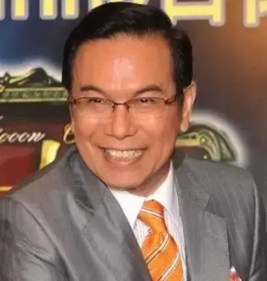 只有一段婚姻却受情伤痛苦到自杀,“大玉儿”潘迎紫至今仍是单身
