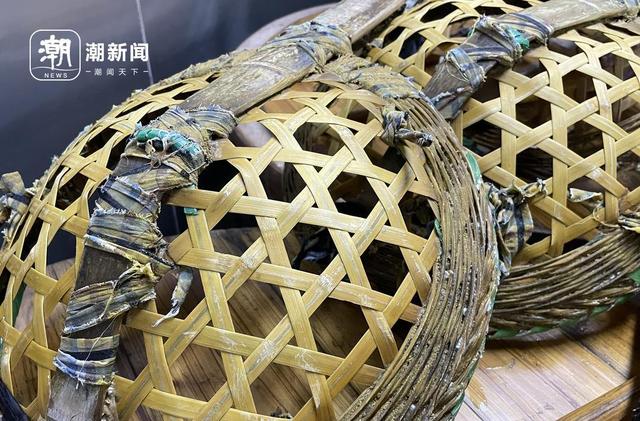 探访臭豆腐百年老字号第四代传人，揭秘坊间传闻