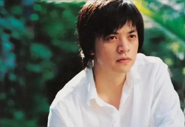 李健翻唱《在水一方》,韩红泪洒现场:音乐,直击灵魂的温柔力量