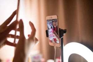 一件直播(打开B站，可一键直达淘宝直播间了)