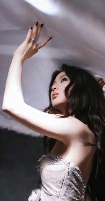 单依纯身材(单依纯的身材也是很哇塞的 单依纯高清无水印性感身材壁纸美图)